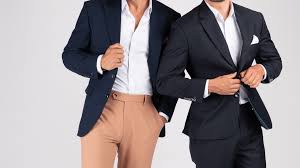 Men's Cocktail Suits vs Traditional Suits: Which Style Is Right for Your Event?